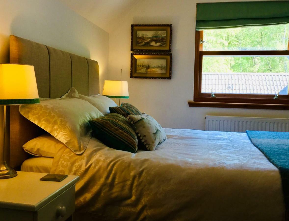 Bed and Breakfast The Grey Hen Инвернесс Экстерьер фото